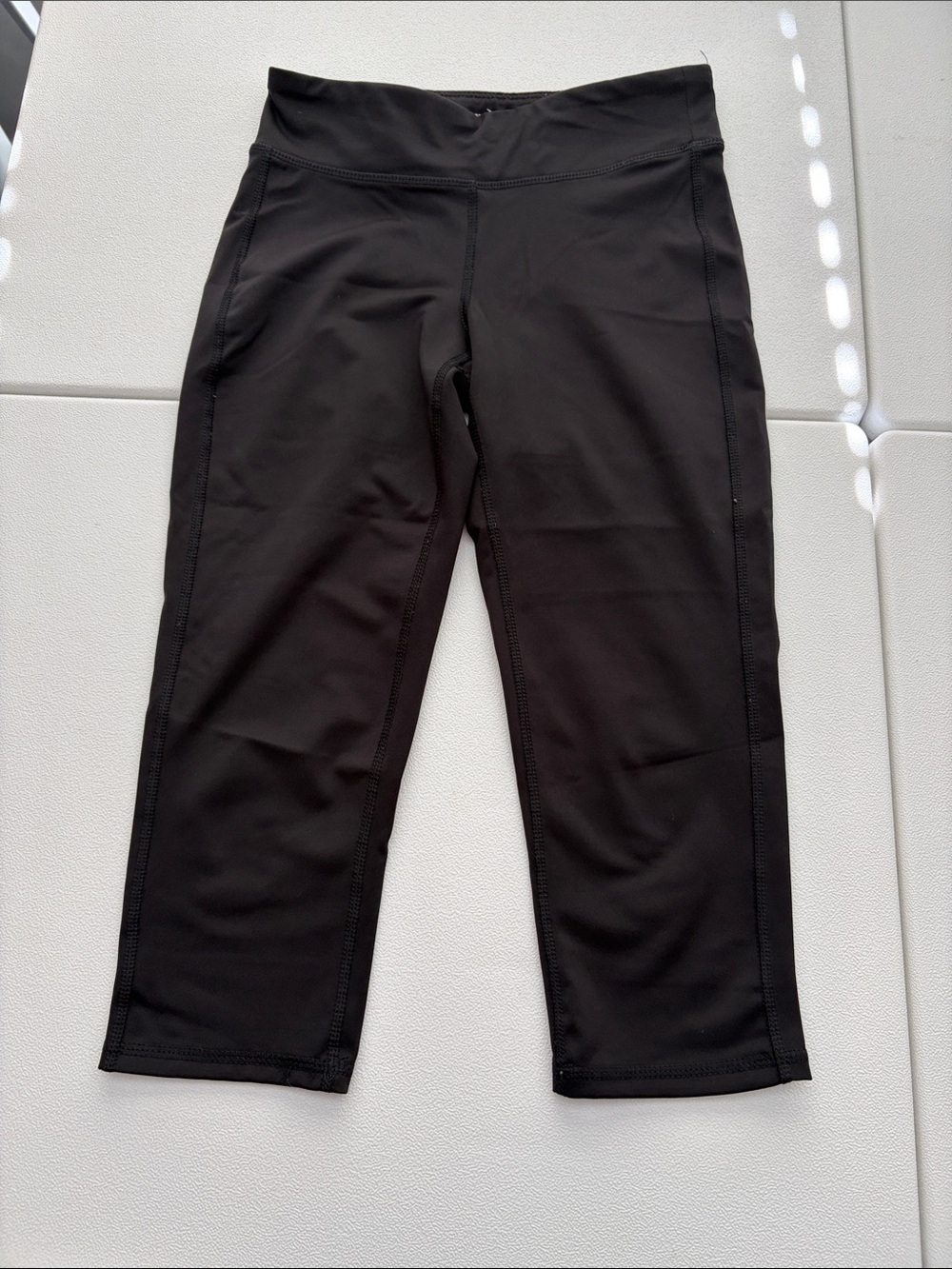 Old Navy Black Girls Active Cropped Leggings